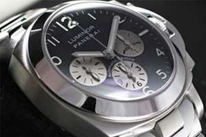 沛纳海限量珍藏款二手表回收一般多少钱 被吹嘘过度了吗