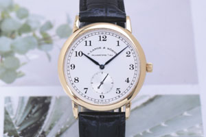 二手手表回收网站遍布市场 朗格1815变现利润还挺高