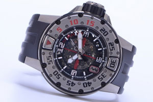 理查德米尔钛合金RM028手表回收的价格很惊喜 表迷大呼满意