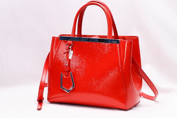 经典时尚二手芬迪红色漆皮奢侈包回收 提价策略各显神通