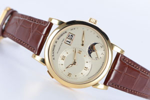 朗格棕色109.021二手手表回收价格查询揭秘 是惊喜还是惊吓