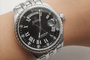 梅花黑盘钢带手表回收时的估价因素是哪些 三大因素不可忽视