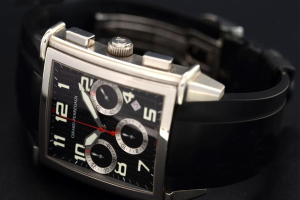 手表回收公司回收芝柏1945橡胶带男表报价因素为哪些