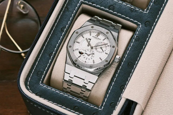 哪里可以回收爱彼手表 顶级品牌手表不愁回收