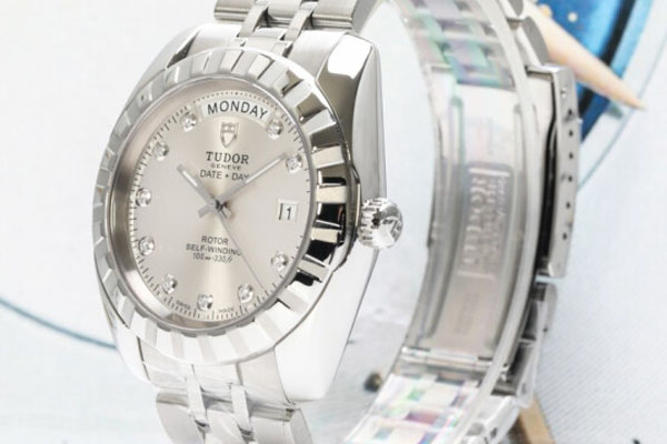 帝舵全新的手表款式回收价是不是更高