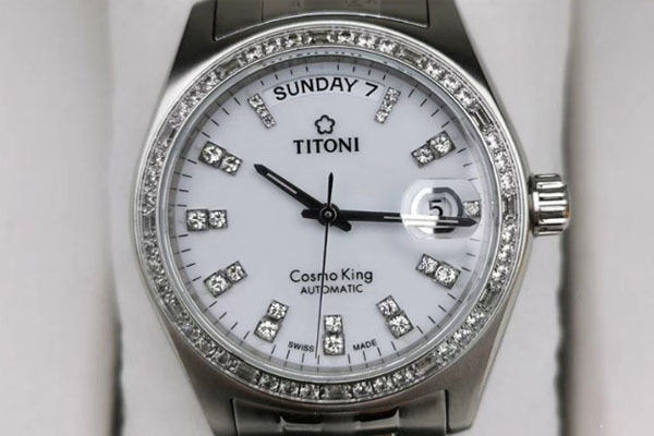 老titoni手表回收价格应该多少才合理
