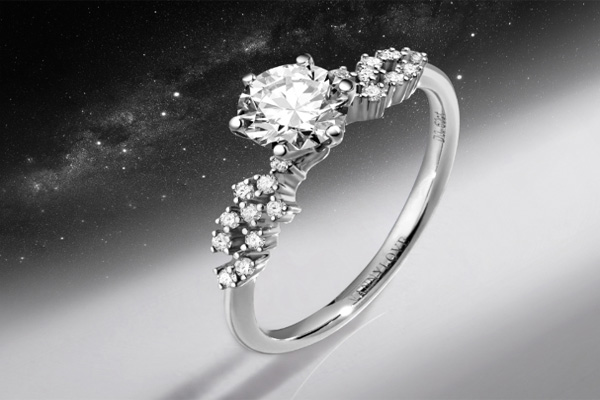 金au750戒托的钻石戒指可以回收吗