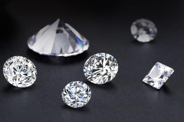 在之前花15000买的钻石回收价是多少