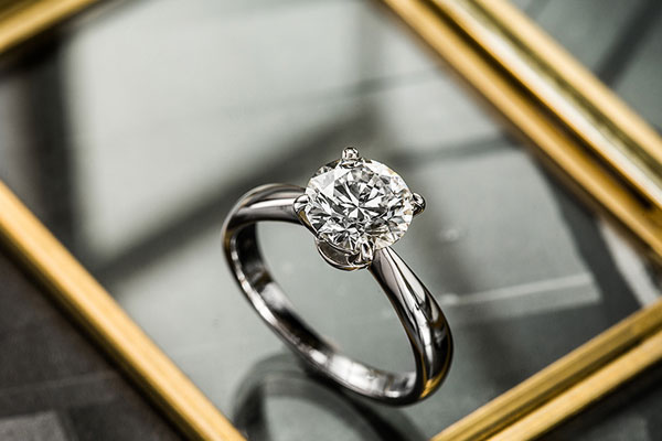 结婚戒指应该买什么样的 如何挑选合适婚戒