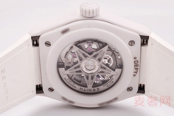 真力时白武士 DEFY49.9002 670/01白陶瓷腕表表盘背部展示