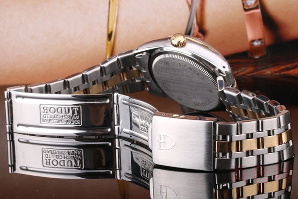 帝舵王子型及公主型手表72033表带展示图