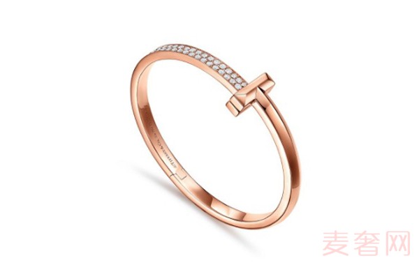 Tiffany & Co. 蒂芙尼 全新Tiffany T1系列手镯展示图