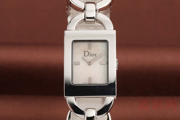 哪里回收dior手表 回收平台大揭秘