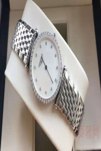浪琴镶钻手表回收价格跟款式有关吗