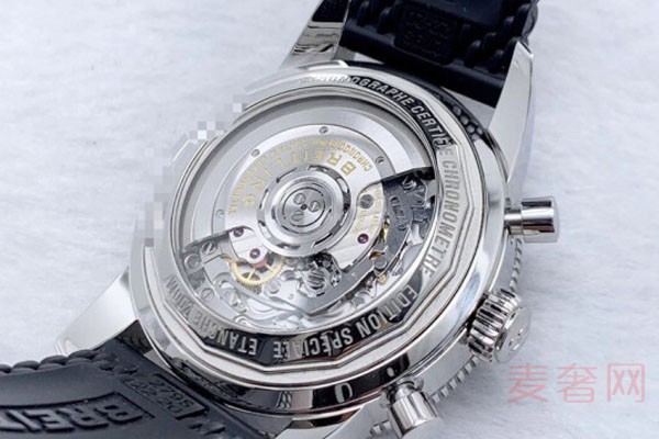 表壳有严重磨损的百年灵老手表回收值钱吗